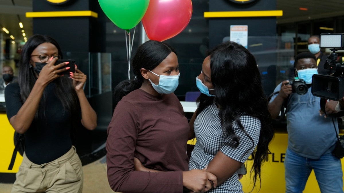 South African Medical Students Return From War-Torn Ukraine - Vimarsana News