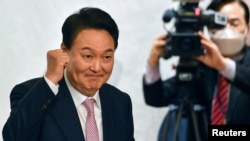 韩国当选总统尹锡悦（路透社2022年3月10日）