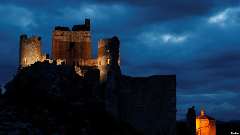 The castle of Rocca Calascio sits high in the central mountains of Italy, February 25, 2022. (REUTERS/Antonio Denti)