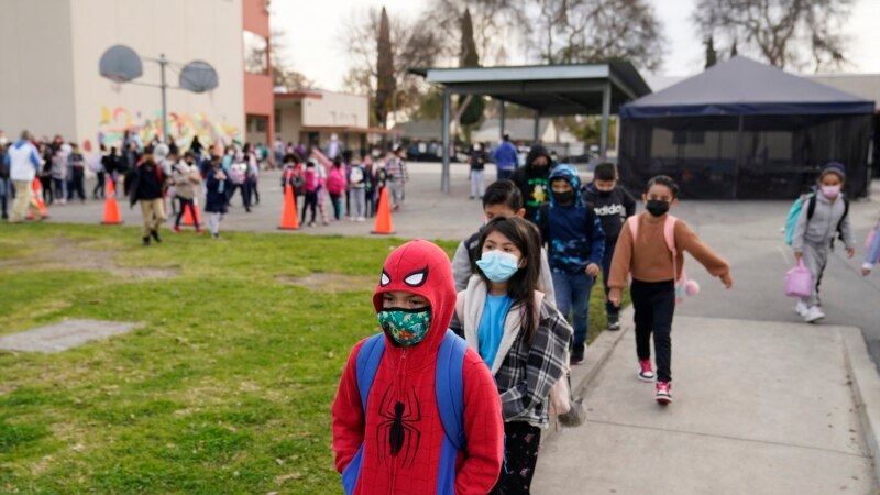 Study finds that wearing masks reduced the spread of COVID-19 in US schools.