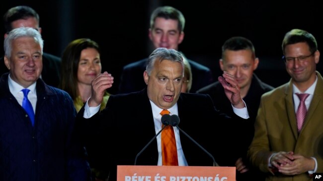 Thủ tướng Hungary Viktor Orban trong bài diễn văn mừng chiến thắng nhiệm kỳ thứ tư hôm 3/4