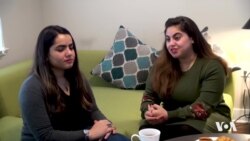 Du Xwehên Rojnemavên yên Afganî Qala Revîa ji Talîbanê Dikin