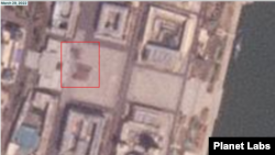 김일성 광장 서쪽지대에 29일 인파로 추정되는 군중(네모 안)이 운집해 있다. 자료=Planet Labs