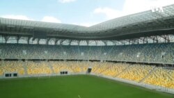 Lvivdə böyük futbol stadionu qaçqınların sığınacağına çevrilib