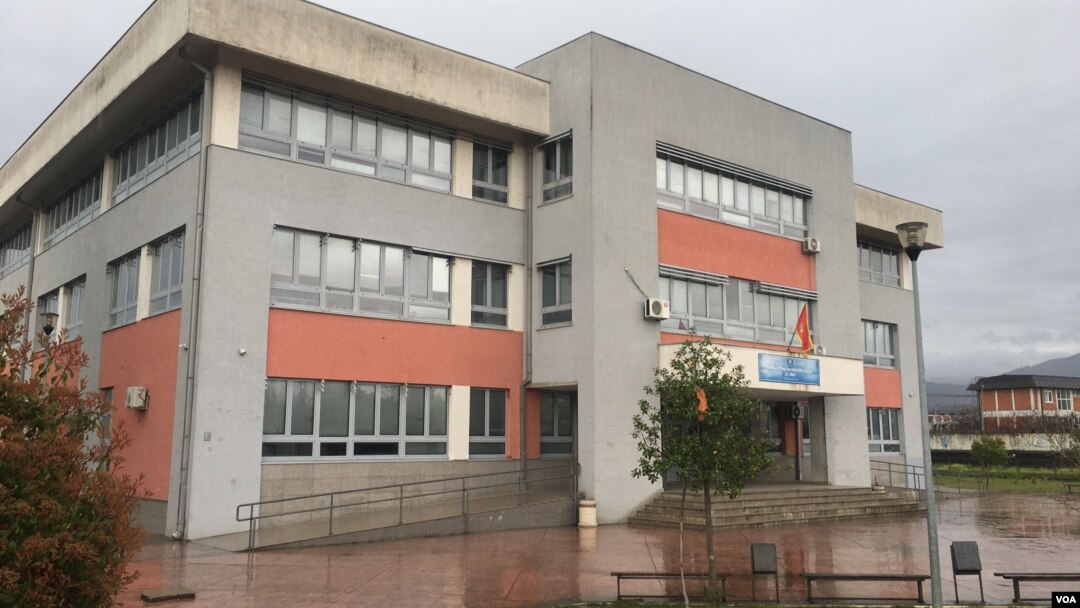 Osnovna škola “21. maj” u Podgorici, 1. aprila 2022. (Foto: VOA)