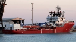 Le navire humanitaire Ocean Viking, chargé de migrants, cherche une terre d'accueil en Europe
