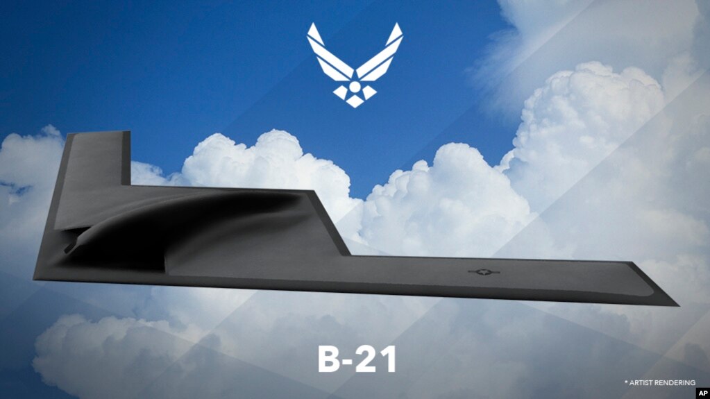 该照片是美国空军公布的一架最新亮相的远程战略轰炸机B-21的模拟图。模拟图由美联社提供。(photo:VOA)