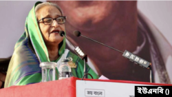 চট্টগ্রাম নগরীর পলো গ্রাউন্ডে, আওয়ামী লীগের চট্টগ্রাম মহানগর শাখা আয়োজিত এক জনসভায় বাংলাদেশের প্রধানমন্ত্রী ও আওয়ামী লীগ সভানেত্রী শেখ হাসিনা। ৪ ডিসেম্বর, ২০২২। 