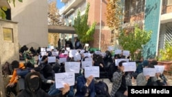 تحصن دانشجویان دانشگاه خواجه نصیر در جریان اعتراضات سراسری ۱۴۰۱ (آرشیو)