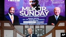 El presidente Joe Biden habla en la Iglesia Bautista Ebenezer en Atlanta, el domingo 15 de enero de 2023, durante un servicio en honor a Martin Luther King Jr. (AP Photo/Carolyn Kaster)
