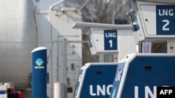 독일 서부 도르트문트에 있는 트럭 액화천연가스(LNG) 충전소. (자료사진)