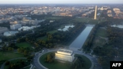 Panorama Wašingtona, uključujući Linkolnov spomenik, Monument, Kapitol, 15. jun 2014. (Foto: AFP / SAUL LOEB) 