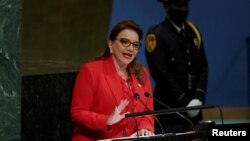 La presidenta de Honduras, Xiomara Castro, se dirige al 77º período de sesiones de la Asamblea General de las Naciones Unidas en la sede de la ONU en Nueva York, EEUU, l 20 de septiembre de 2022. 