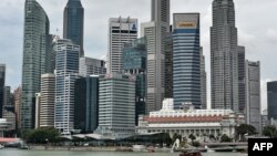 IMF vừa hạ giảm triển vọng tăng trưởng GDP của Singapore cho năm 2023 xuống còn 1,5%.