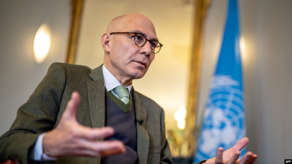 联合国人权事务高级专员福尔克尔·蒂尔克 (Volker Tuerk)在日内瓦接受法新社记者采访。（2023年1月4日）(photo:VOA)