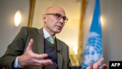 El Alto Comisionado de las Naciones Unidas para los Derechos Humanos, Volker Tuerk, responde a las preguntas de los periodistas de Agence France-Presse durante una entrevista en su oficina en Ginebra el 4 de enero de 2023.