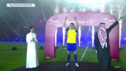 Ronaldo’ya Riyad'da Taraftarlardan Coşkulu Karşılama

