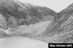Nigardsbreen glacier in 1967. (Olav Orheim, The Norwegian Water Resources and Energy Directorate via AP)