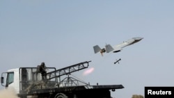 Iran phóng máy bay không người lái trong một cuộc tập trận (ảnh nhận được ngày 25/8/2022)