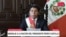 El presidente peruano, Pedro Castillo, entrega un mensaje a la nación en Lima, el 7 de diciembre de 2022, en esta captura de pantalla obtenida de un video informativo publicado por la presidencia peruana.