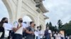 上百台湾人齐聚自由广场发声 力挺中国的“白纸革命” 