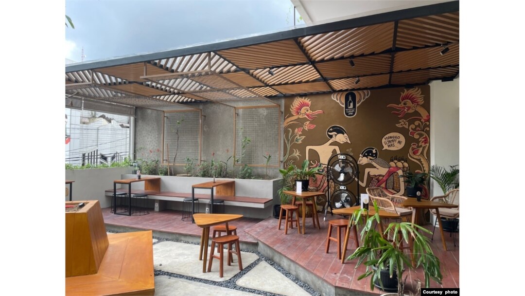 Kafe Djampi Jawi di lantai atas (foto: courtesy).