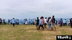 বড়দিন ঘিরে সাজেকে পর্যটকের বাড়তি চাপ, রিসোর্টের বারান্দায় ও সড়কে রাত্রিযাপন