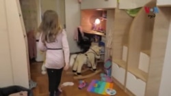 په اوکراین کې جنګ دلاسه په نفسیاتي توګه د متاثر شویو ماشومانو د علاج هلې ځلې 