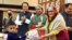 শিশুদের জন্য বিনামূল্যে পাঠ্যবই বিতরণ 