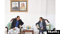বাণিজ্য জটিলতা দূর করতে একমত বাংলাদেশ ও ভারত: টিপু মুনশির সঙ্গে প্রণয় ভার্মার মতবিনিময়