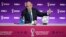 Prezidan FIFA Gianni Infantino pale pandan yon konferans pou lapres Samdi, 19 Nov. 2022 nan Doha, Qatar. 