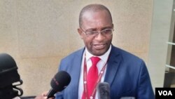 UMnu. Douglas Mwonzora umkhokhelki we MDC T