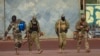 러시아 출신 용병(오른쪽 3명)들이 말리에서 활동하고 있다. (자료사진=프랑스 육군 제공)
