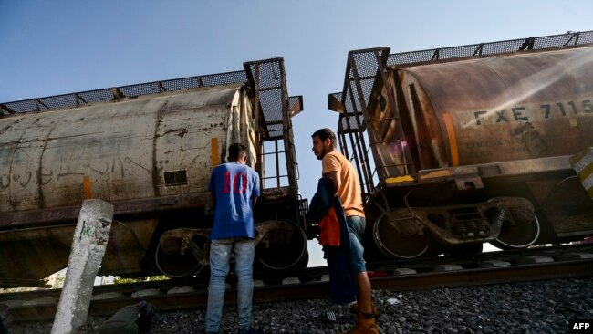 A bordo del tren 'La Bestia' han muerto cientos de migrantes en su ruta hacia Estados Unidos. 