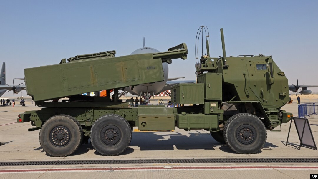 ARHIVA - Američki raketni lanser M142 HIMARS (Foto: Giuseppe CACACE / AFP)