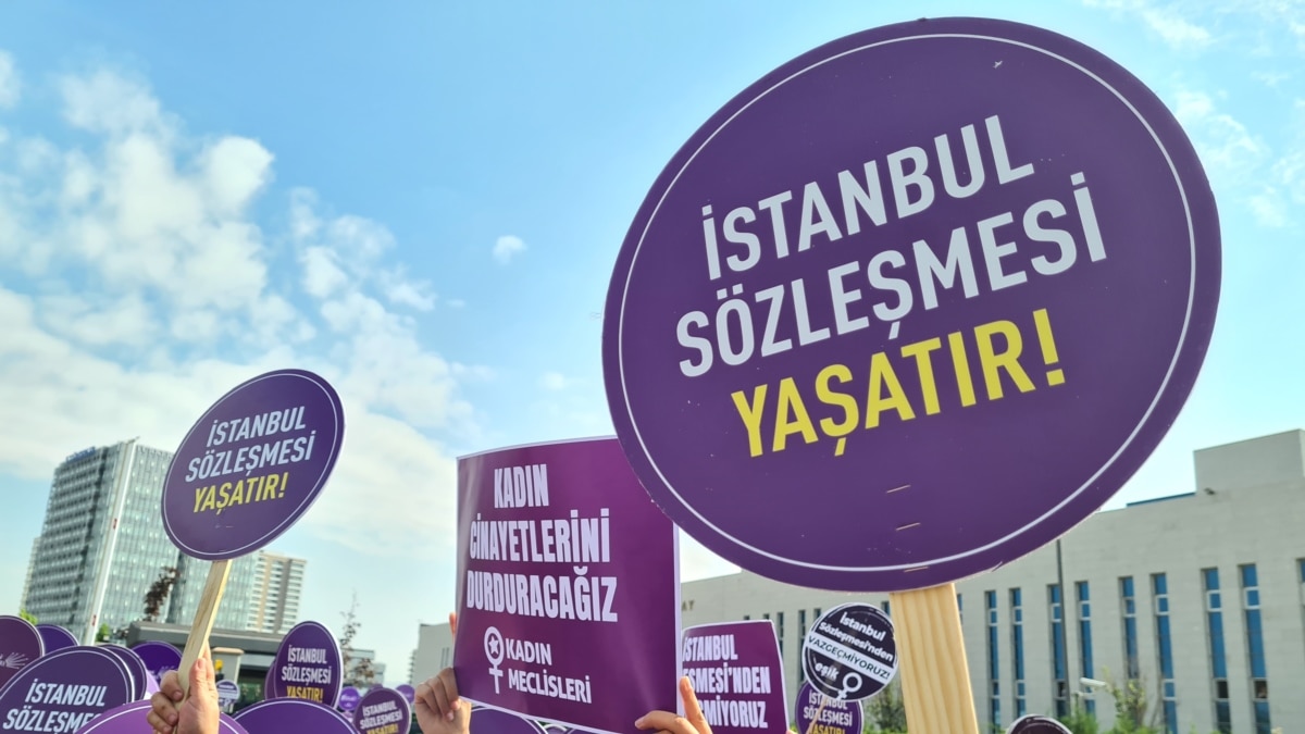 İstanbul Sözleşmesi İçin Kadınlar Yeniden Danıştay'da