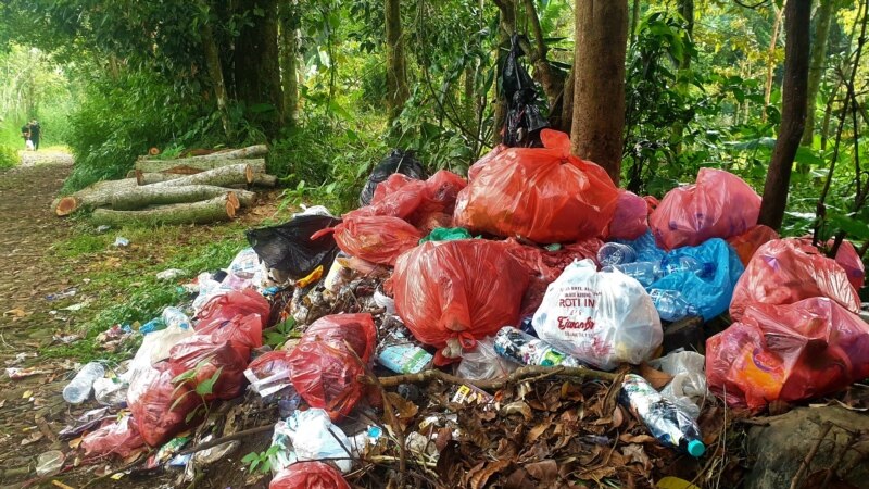 Gunung di Indonesia Darurat Sampah