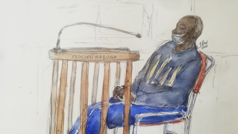 Félicien Kabuga, accusé du financement du génocide au Rwanda, à La Haye