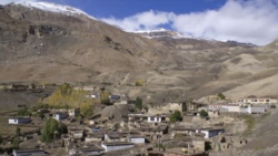 སྲིབ་སྐྱིད་དང་གུ་གེའི་ཤོན་ཞབས་བྲོའི་དར་སྲོལ།
