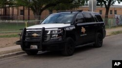 Policijski automobil u Teksasu, ilustracija
