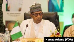 Rais Muhammadu Buhari akihudhuria mkutano wa viongozi wa ECOWAS mjini Accra Ghana