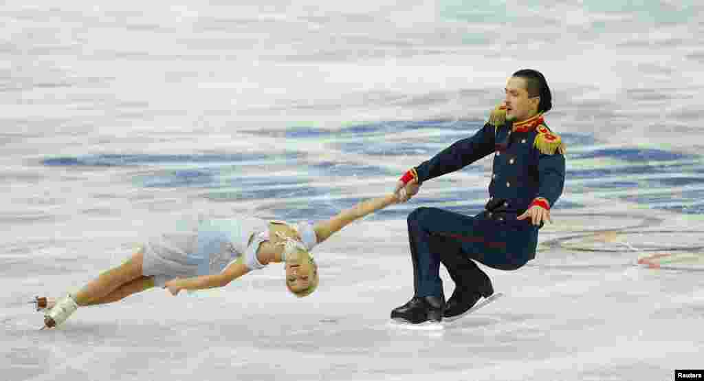 سرمائی اولمپکس میں فِگر سکیٹنگ بہت مقبول ہے۔