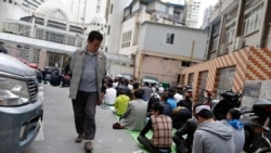 Uigures rezam na China