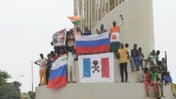 Kunnafoni lankolon bololo sirafe, Nizɛri jamana kɔnɔ, olu bɛ ka caya kabini feburuye kalo cɛmancɛ la