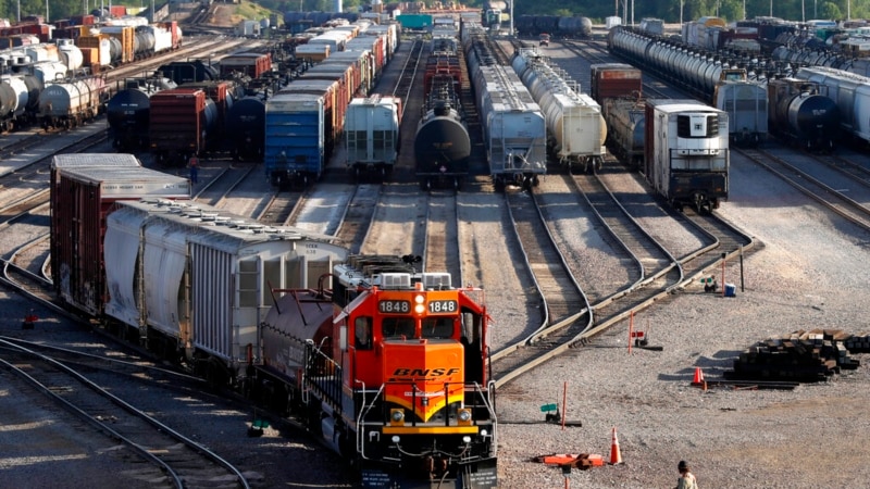 US Government Makes Contingency Plans for Rail Shutdown