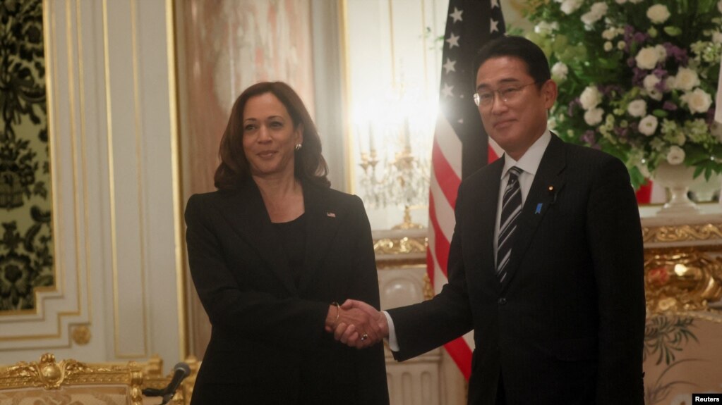 Phó Tổng thống Mỹ Kamala Harris gặp Thủ tướng Nhật Bản Fumio Kishida ở Tokyo, 26/9/2022.