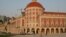 ARCHIVES - Bâtiment de la banque centrale d'Angola à Lunada, la capitale, le 7 juin 2016.