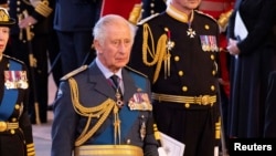  د بریتانیا پاچا درېیم چارلس