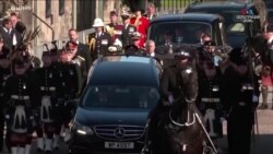 Եղիսաբեթ թագուհու դագաղը Էդինբուրգում-.mp4