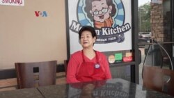 Diaspora Indonesia Tetap Aktif di Usia 77 Tahun Menjadi Chef
